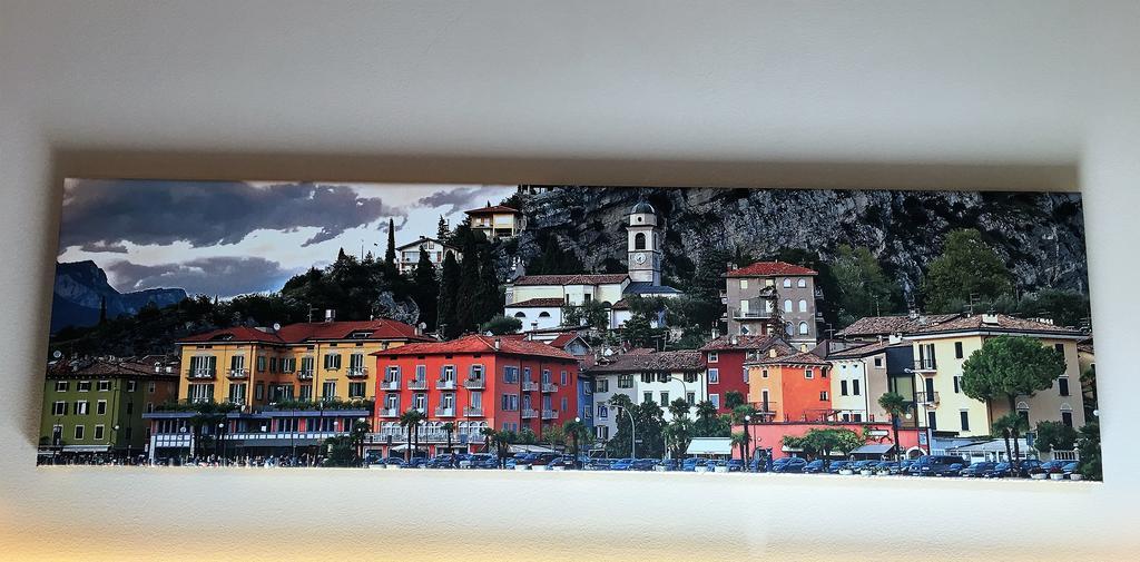 Hotel Galvani Torri Del Benaco Exteriör bild
