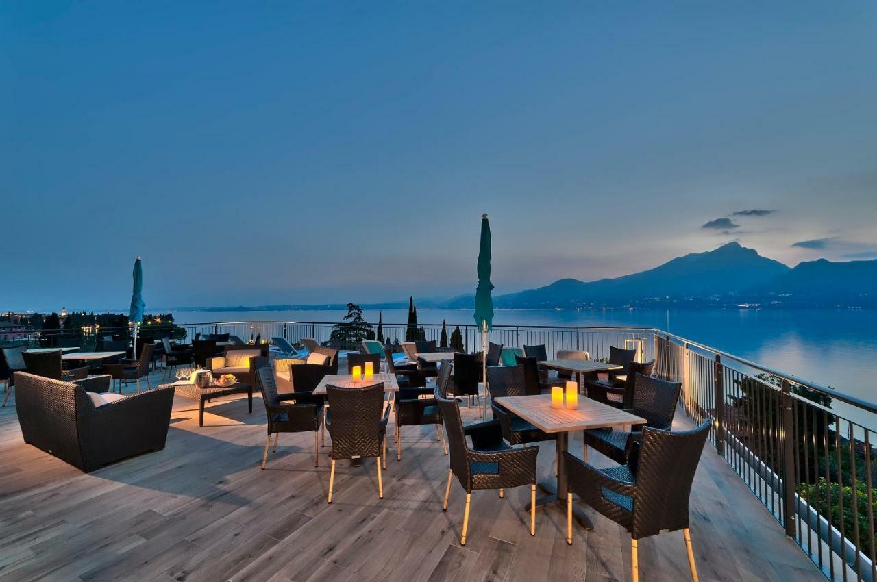 Hotel Galvani Torri Del Benaco Exteriör bild